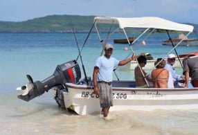 Playa Ermitano secluded beach Tour in Samana.
